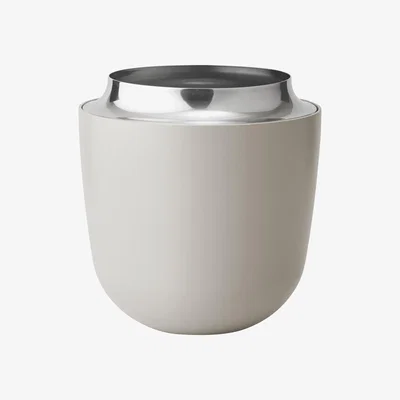 Made in Design Concave Vase - H 16,5 cm by Stelton Beige