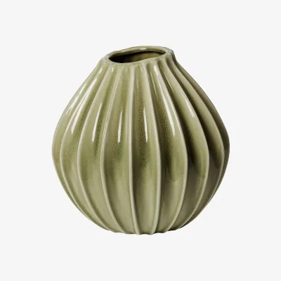 Made in Design Wide Vase ceramic green - BROSTE COPENHAGEN