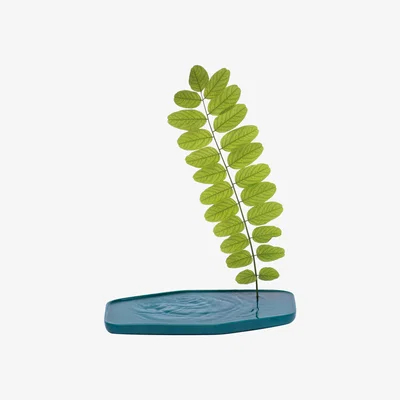 Made in Design Plan Vase - Small - 24 x 15 cm by Moustache Blue