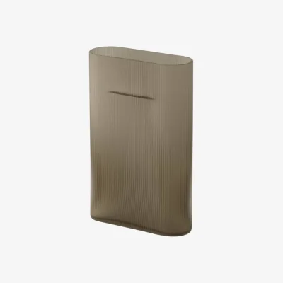 Made in Design Ridge Vase glass brown / L 23 x H 35 cm - Muuto