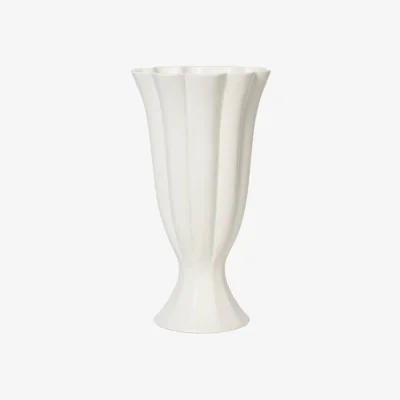 Made in Design Heli Large Vase ceramic white / Ø 17 x H 30 cm - BROSTE COPENHAGEN