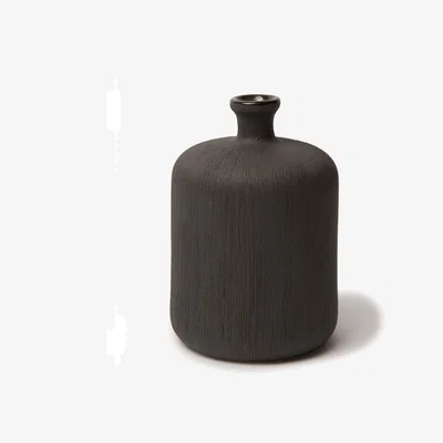Nordic Nest Lindform Bottle vase Black medium