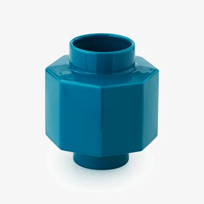 Nordic Nest Normann Copenhagen Deko Object H5 Hexagon vase Petrol Blue