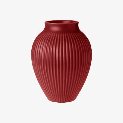 Nordic Nest Knabstrup Keramik Knabstrup vase ribbed 20 cm Soft cherry red