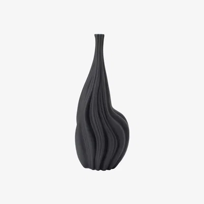 Olivia's Liang & Eimil Ceremoni Black Vase