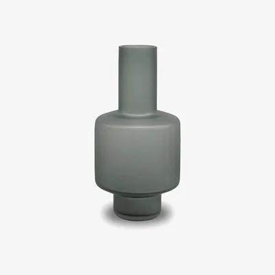 Olivia's Liang & Eimil Lyon I Grey Vases