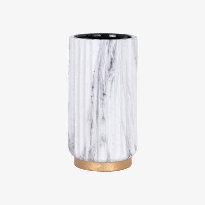 Olivia's Richmond Kenji Vase / Small