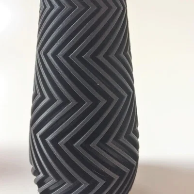 The Range Zigzag Vase 11cm - Black