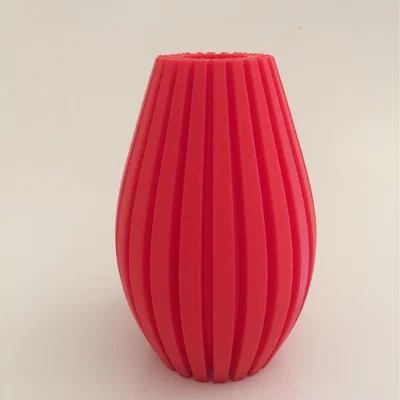 The Range Vertical Vase 11cm - Red / 100kg