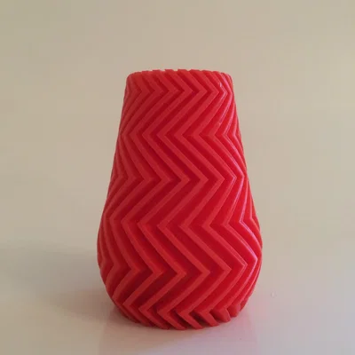 The Range Zigzag Vase 6cm Grey - Red