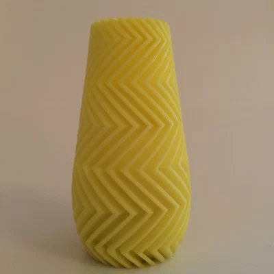 The Range Zigzag Vase 11cm - Yellow