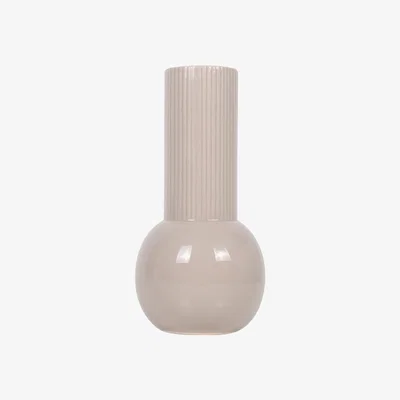 The Range Isla Vase