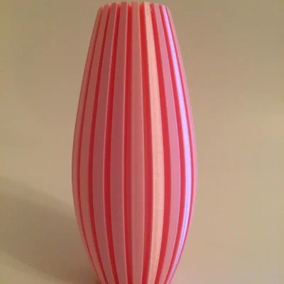 The Range Vertical Vase 17cm - 160g