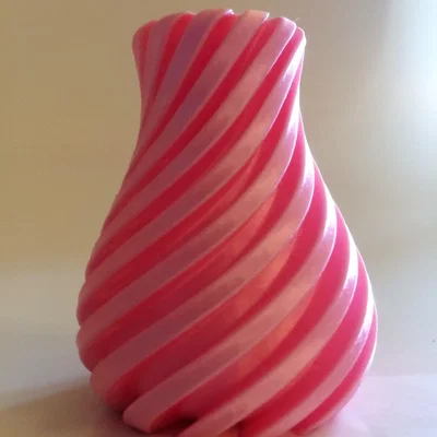 The Range Diagonal Vase 8cm - Pink
