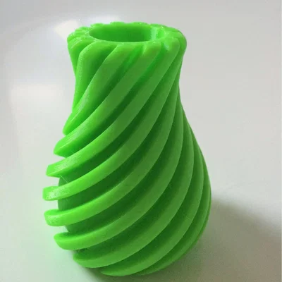 The Range Diagonal Vase 8cm - Light Green