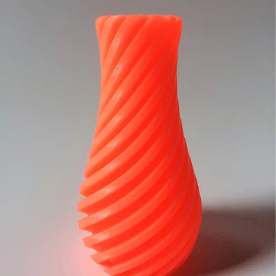 The Range Diagonal Vase 11cm - Orange