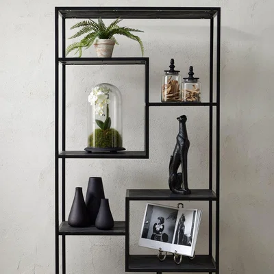 The Range Sleek Tapered Glass Vase For Modern Floral Displays - Black