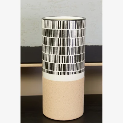 The Range Viso Small Black And White Face Vase - Glaze 10%,Ceramic 90%