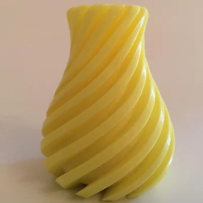 The Range Diagonal Vase 8cm - Yellow
