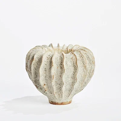 Tobias Oliver de Le Cuona | Reef Ceramic Vase White - Medium