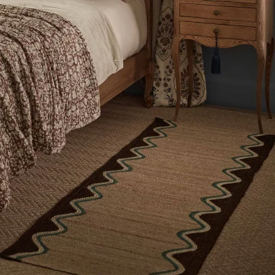 French Bedroom Scallop Wave Runner in Chocolate & Blue