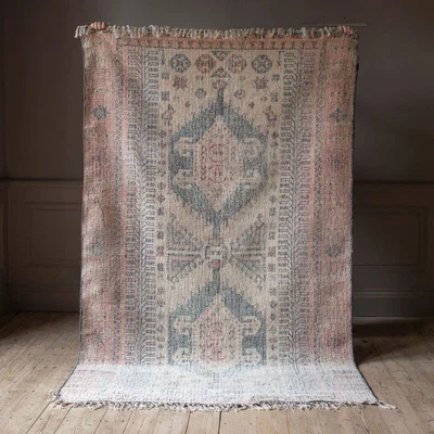 Graham & Green Sikara Rug 140 x 200cm