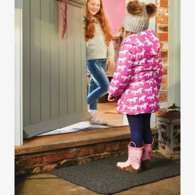 Hug Rug Outdoor Coffee Runner