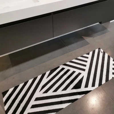 The Rug Seller Brice Geometric Washable Runner Mats in Black White