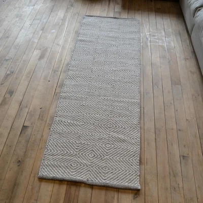 The Rug Seller Estelle Flatweave Wool Hallway Runner in Sky Grey