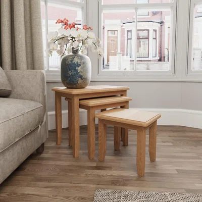 Knees Galister Light Oak Nest of 3 Tables