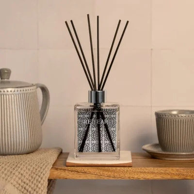 Dunelm Fired Earth Black Tea & Jasmine Diffuser