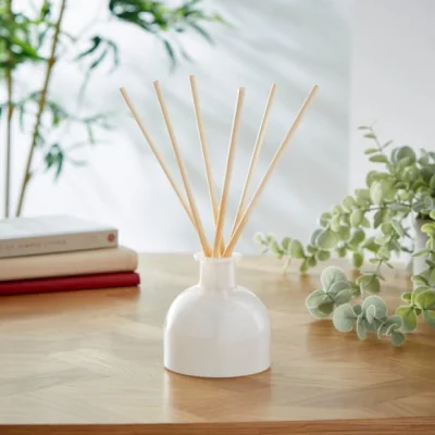 Dunelm Poppy and Iris Diffuser White