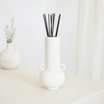 Dunelm Scandi Oslo Alna Myrrh & Tonka Diffuser White