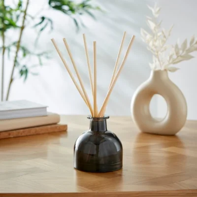 Dunelm Oud and Amber Diffuser Black