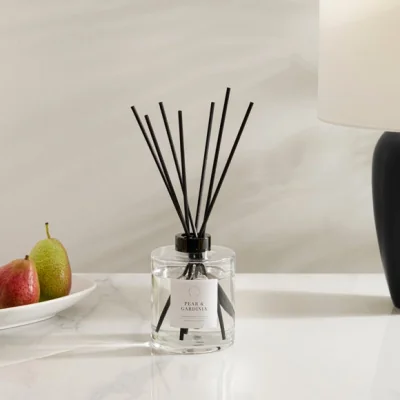 Dunelm Pear and Gardenia Diffuser Clear