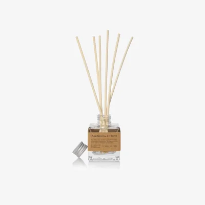 Nordic Nest Torplyktan Spice pantry fragrance diffuser Blackberries & cloves