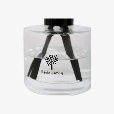 The Range 200ml Glass Reed Diffuser - Mulled Wine / 1
