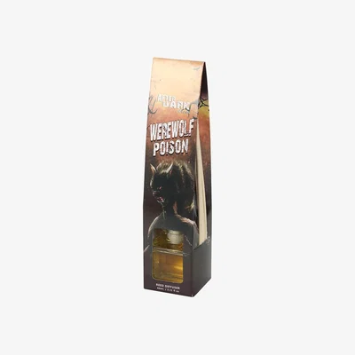 The Range Werewolf Poison Reed Diffuser For Dark Hideaways - Red