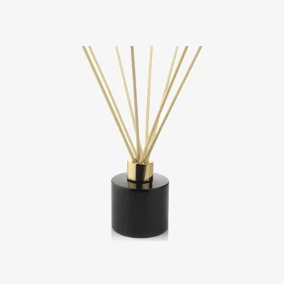 The Range Black Plum & Rhubarb Reed Diffuser - Black