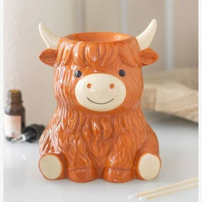 The Range Highland Cow Aromatherapy Burner and Wax Warmer - Orange