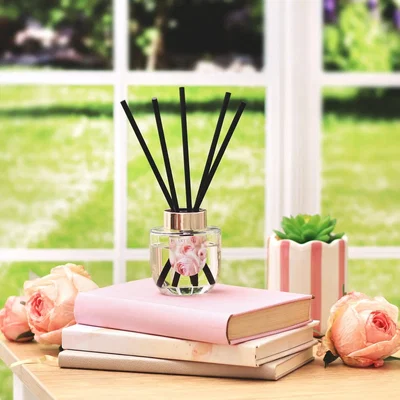 The Range Loving Blooms Fragrance Reed Diffuser - Frosted White