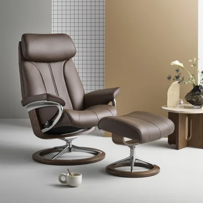 Downtown Stressless Paul Chair With Signature Base - Large - Fabric - With Footstool