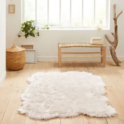 La Redoute Livio 135 X 190cm Faux Fur Rug