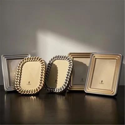 Amara Cuban Link Frame