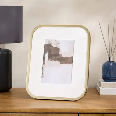 Dunelm Bellamy Cast Metal Curved Corner Photo Frame