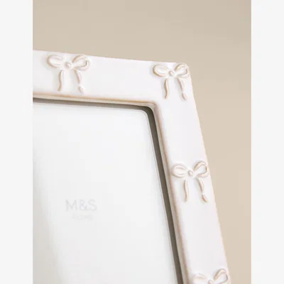 Marks & Spencer M&S Collection Ceramic Bow Photo Frame 4x6 inch - White, White