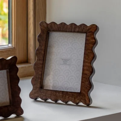 Perch and Parrow Monroe Wooden Scallop Photoframe, Large