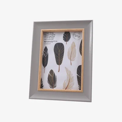 The Range Freya Edged Frame - Grey / 7x5in
