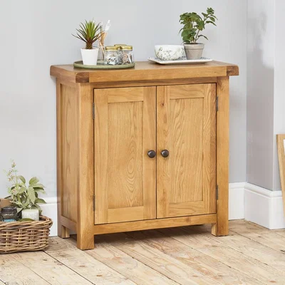 Knees Carrabba Oak Cupboard - Medium Oak