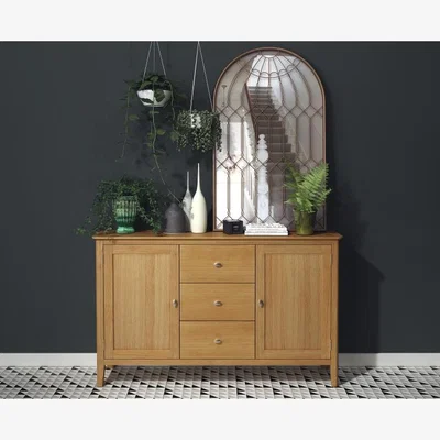 Downtown Hardwick Oak Large Sideboard In LightWood